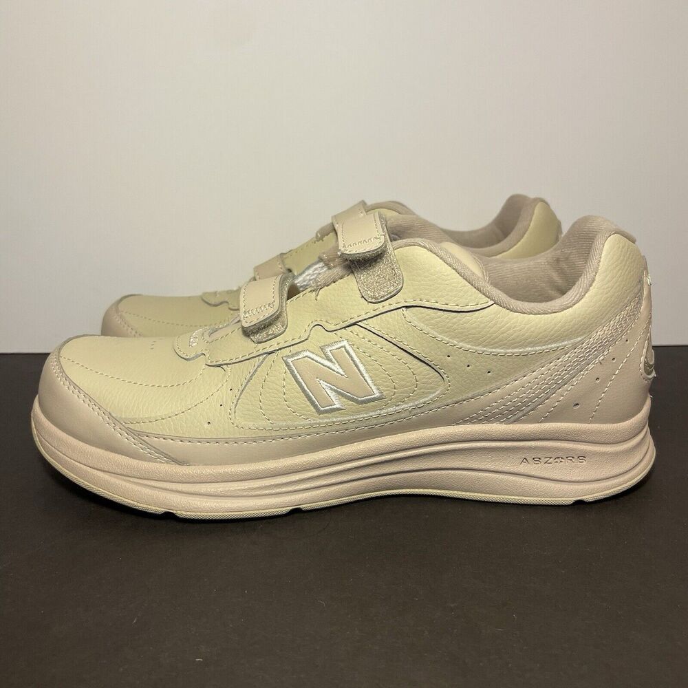 New Balance 577 Beige Leather Casual Walking Shoes Sneakers Women’s Sz 10 Mens 8
